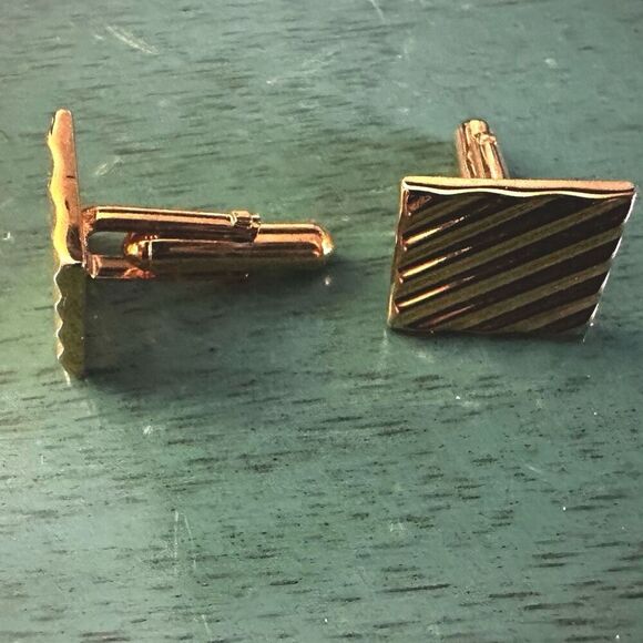 Gold tone vintage cufflinks - Picture 5 of 6